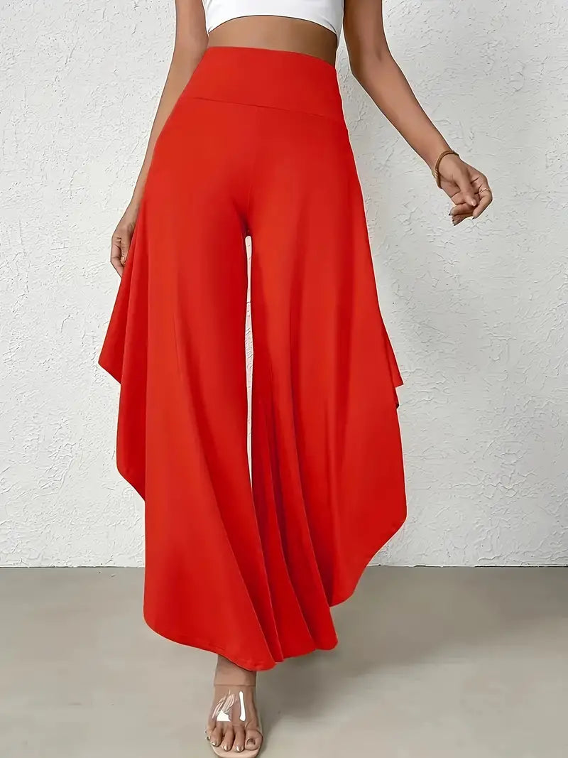 Chic Ingrid - Hosen mit Flair: Weite Beine und trendiger Asymmetrie-Zoom