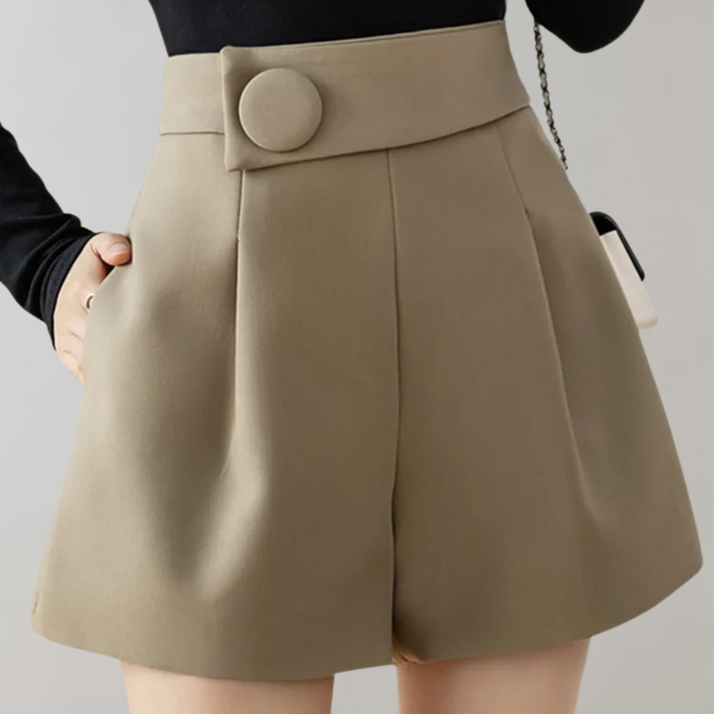 Stylische und modische Damen-Shorts von Paprika