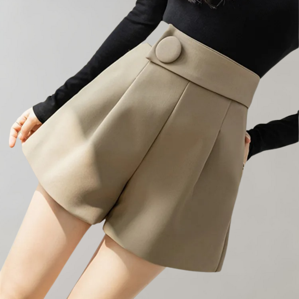 Stylische und modische Damen-Shorts von Paprika