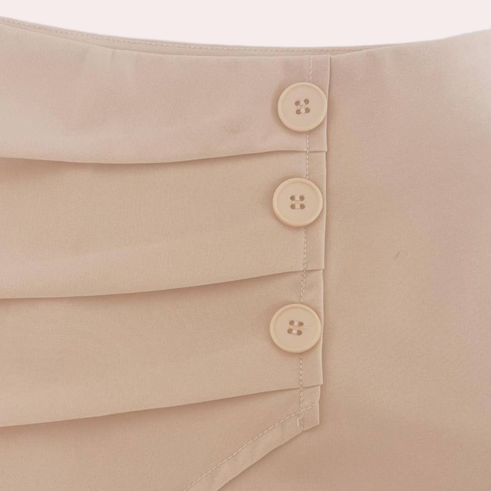 Teodora - Trendige asymmetrische Damen-Shorts