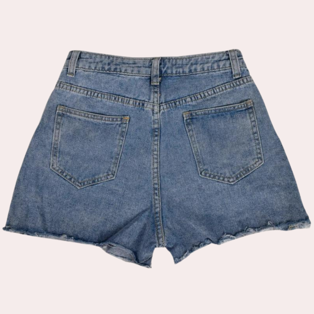 Entdecken Sie die modischen Denim-Shorts von Ondine für Frauen