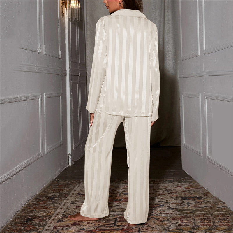 Pia - Eleganter Seidenpyjama für Damen