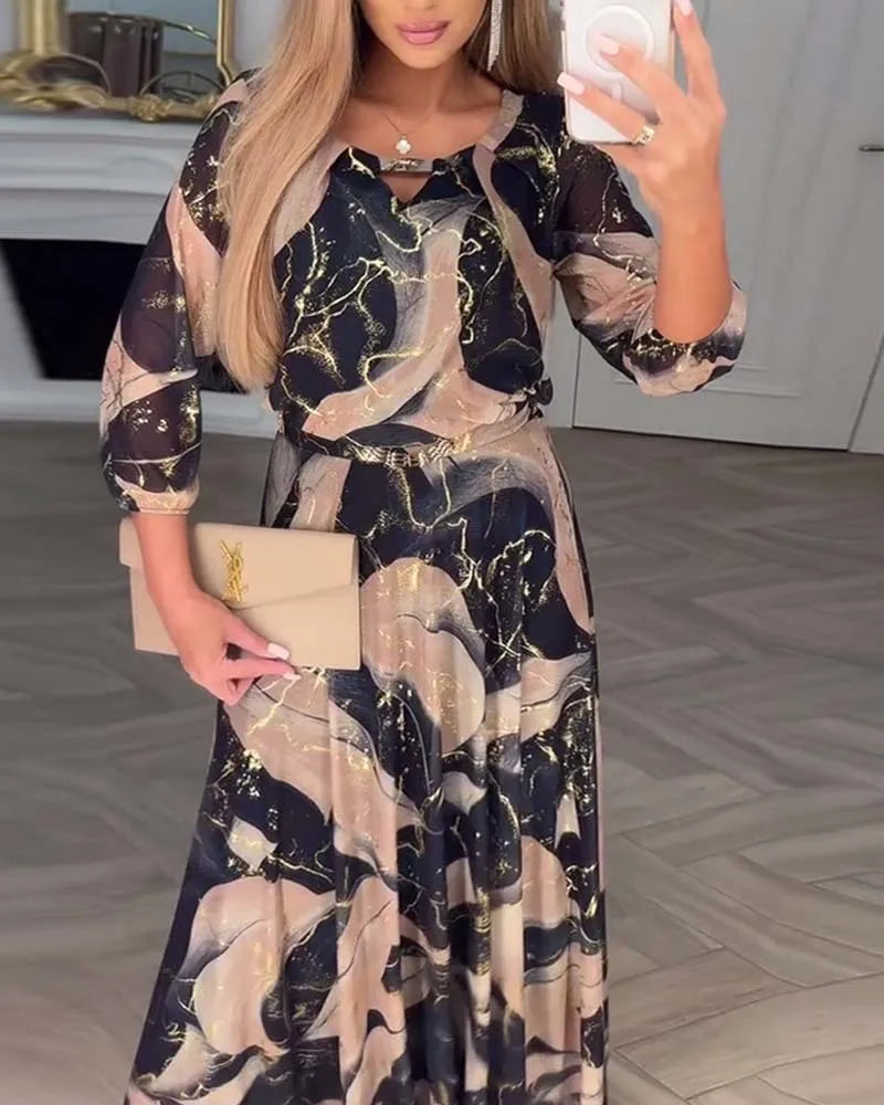 Elegantes bedrucktes Maxikleid