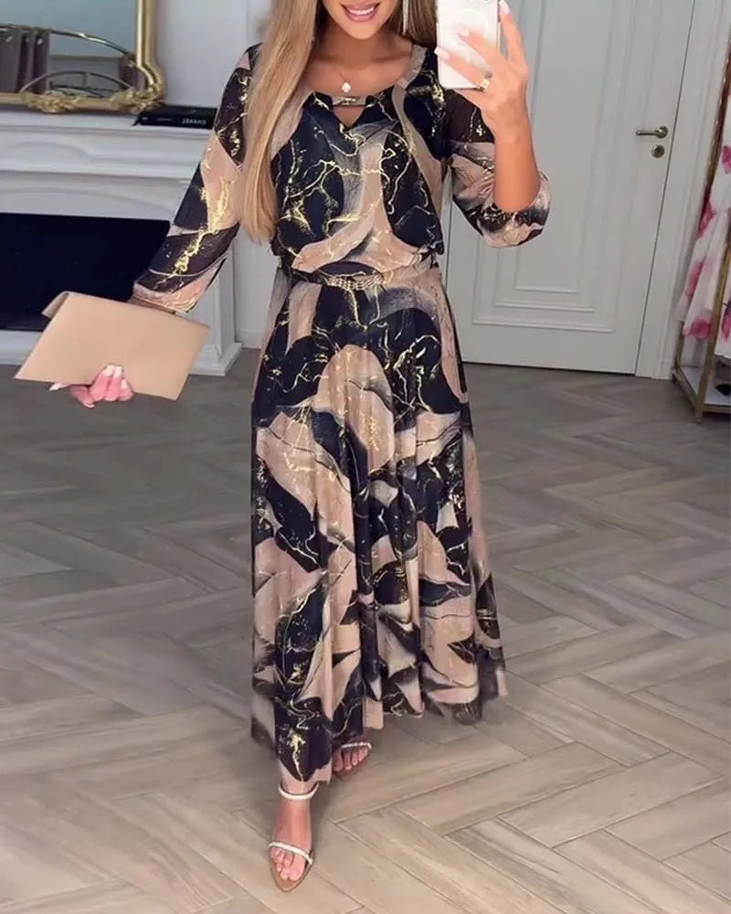 Elegantes bedrucktes Maxikleid