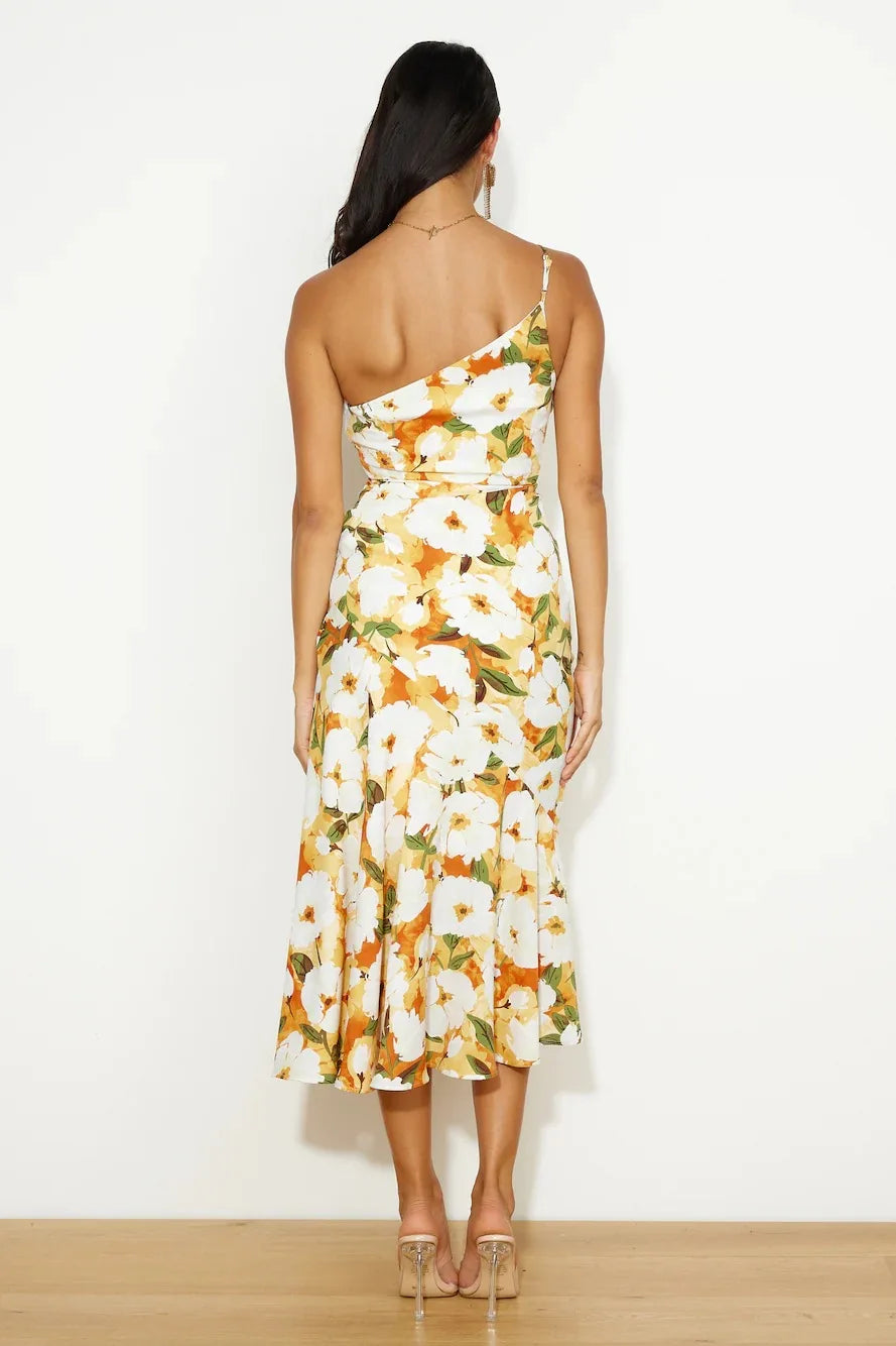 Elegantes Kleid mit Blumenmuster