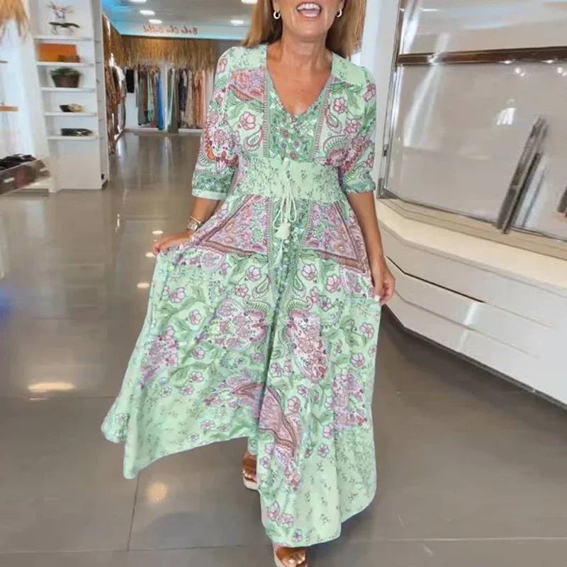 Elegantes Sommerkleid mit V-Ausschnitt