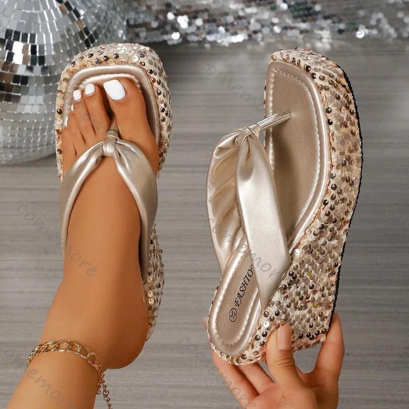 Damen-Flip-Flops mit dicker Sohle und Pailletten