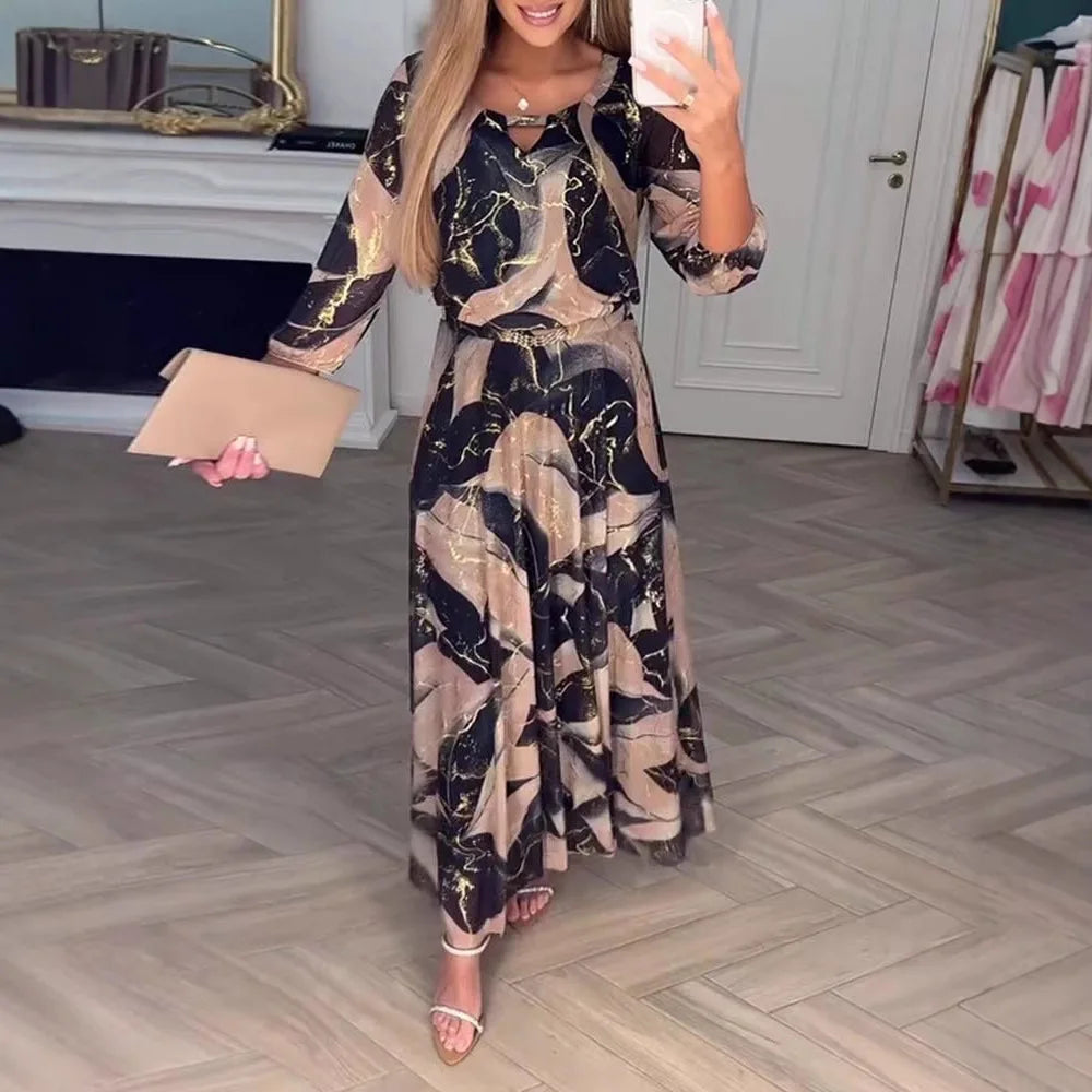 Elegantes bedrucktes Maxikleid