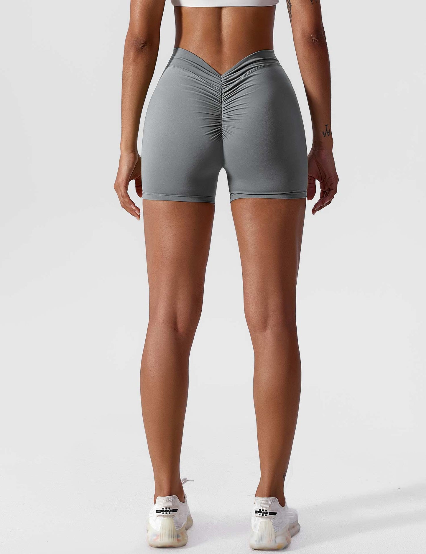 Samantha - Trendy Raffled Shorts für Frauen