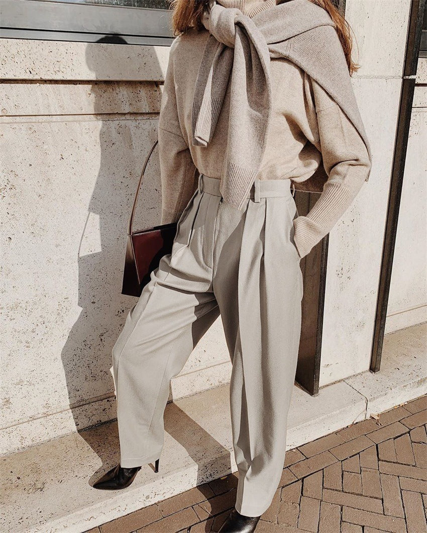 Cristina | Klassische und elegante Hose mit geradem Bein und lockerer Passform