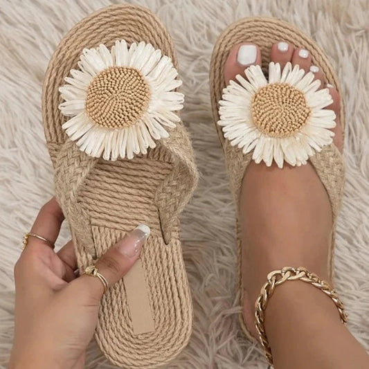 Audrey - Elegante handgewebte Pantoffeln für Ihre Sommerabenteuer