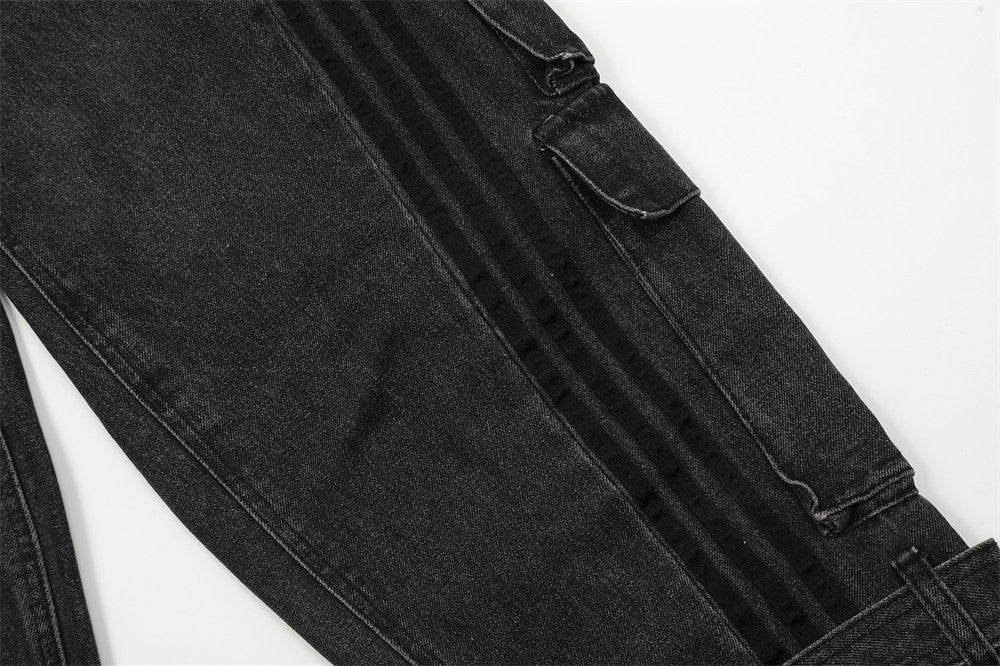 Cotton jeans with multi-pocket design for spring