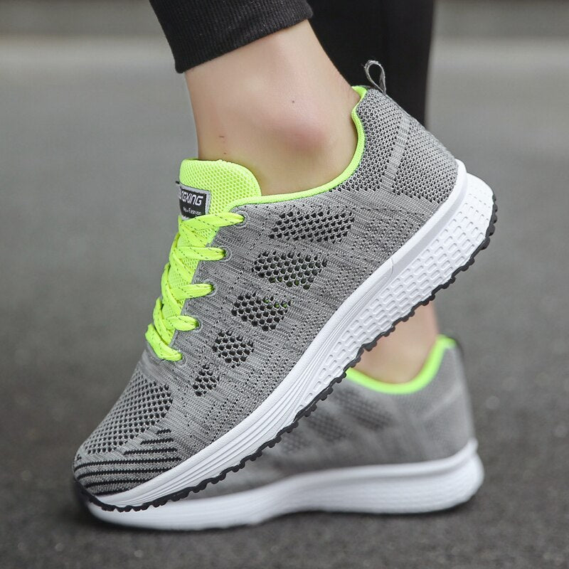 Zara - Bequeme und modische ergonomische Turnschuhe für Frauen