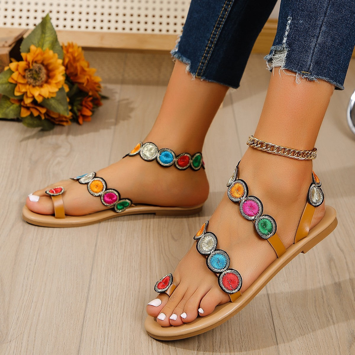 Stella - Elegante und bequeme Damensandalen mit flacher Sohle