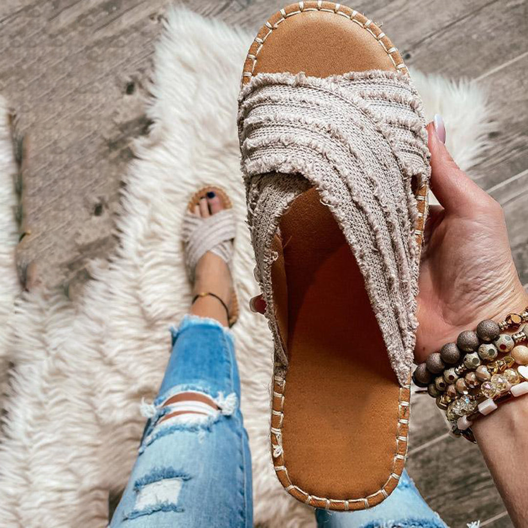 Marielle - Stilvolle klassische Pantoffeln mit elegantem Touch