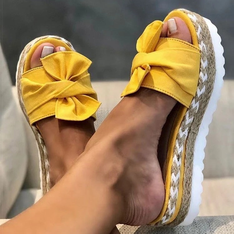 Claudia - Stylische und bequeme Sommersandalen für Frauen