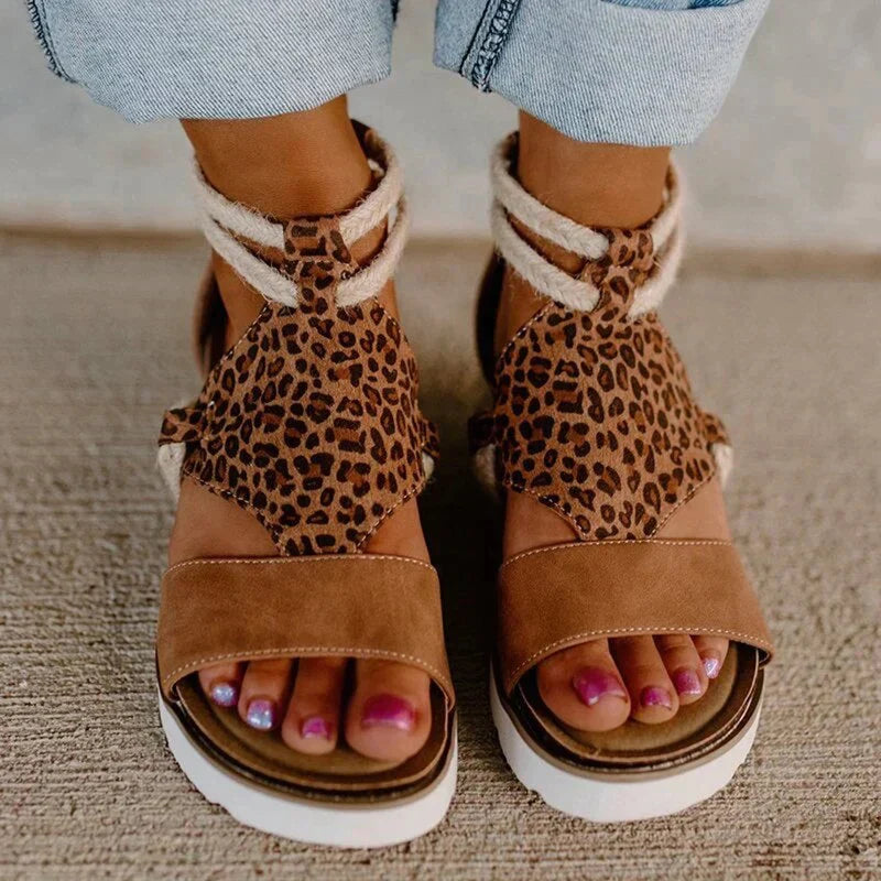 Hazel - Elegante Sommersandalen mit erhöhtem Absatz für Frauen