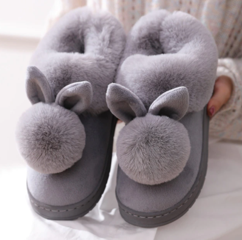 Mia - Trendige Damen-Bunny-Slipper für einen luxuriösen Look