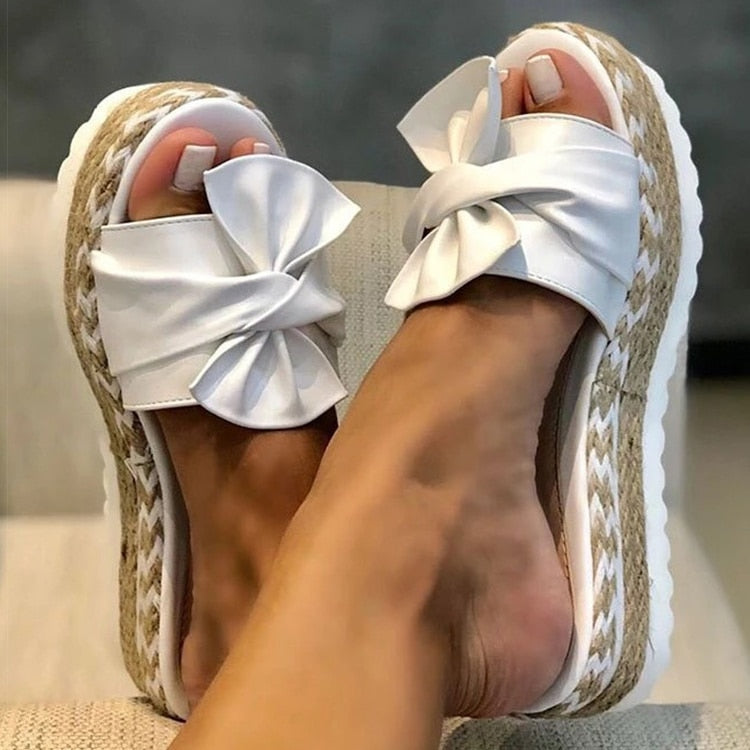 Claudia - Stylische und bequeme Sommersandalen für Frauen