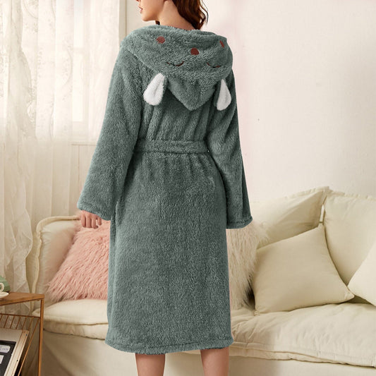 Brinley - Stylischer Bademantel mit Kapuze aus dickem Flanell für Frauen für einen gemütlichen Herbst!