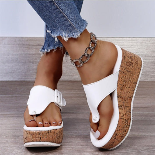 Naomi - Stilvolle und belebende Sommersandalen für Frauen