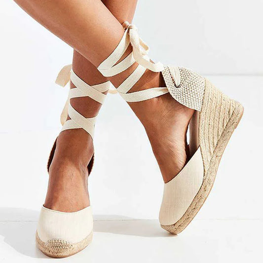 Clara - Elegante Riemchensandalen für Damen