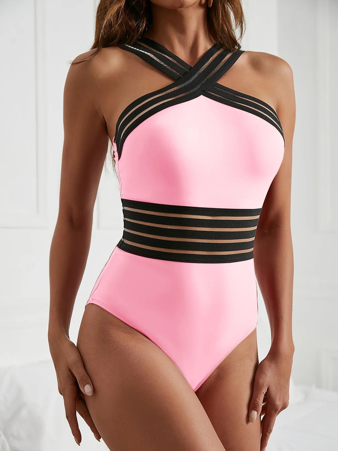 Odessa - Verführerisches Bikini-Set mit tiefem Ausschnitt